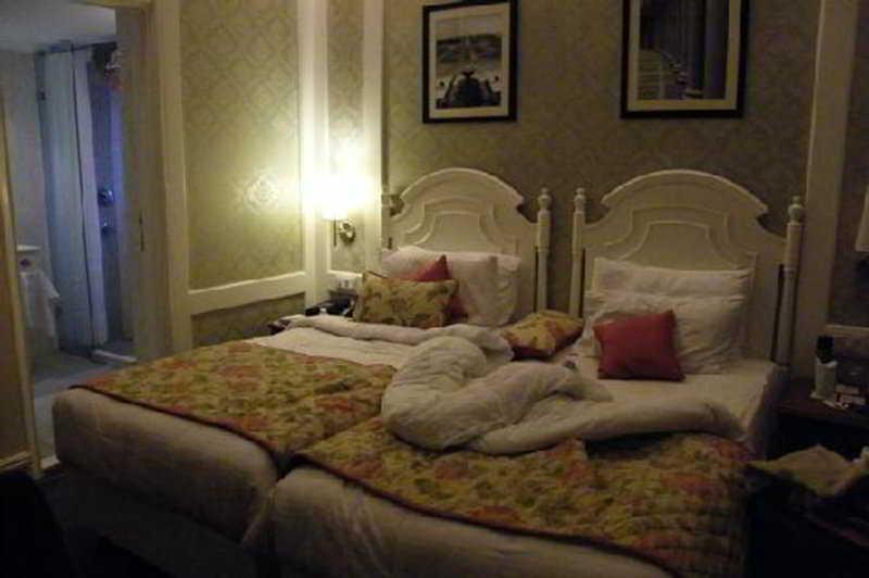 Hotel Bright New Delhi Buitenkant foto