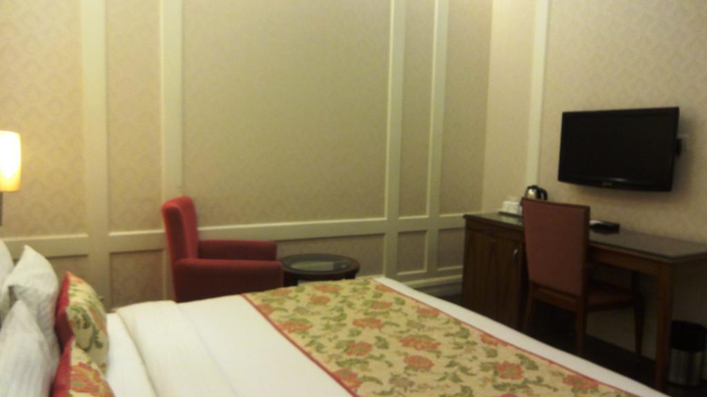 Hotel Bright New Delhi Buitenkant foto