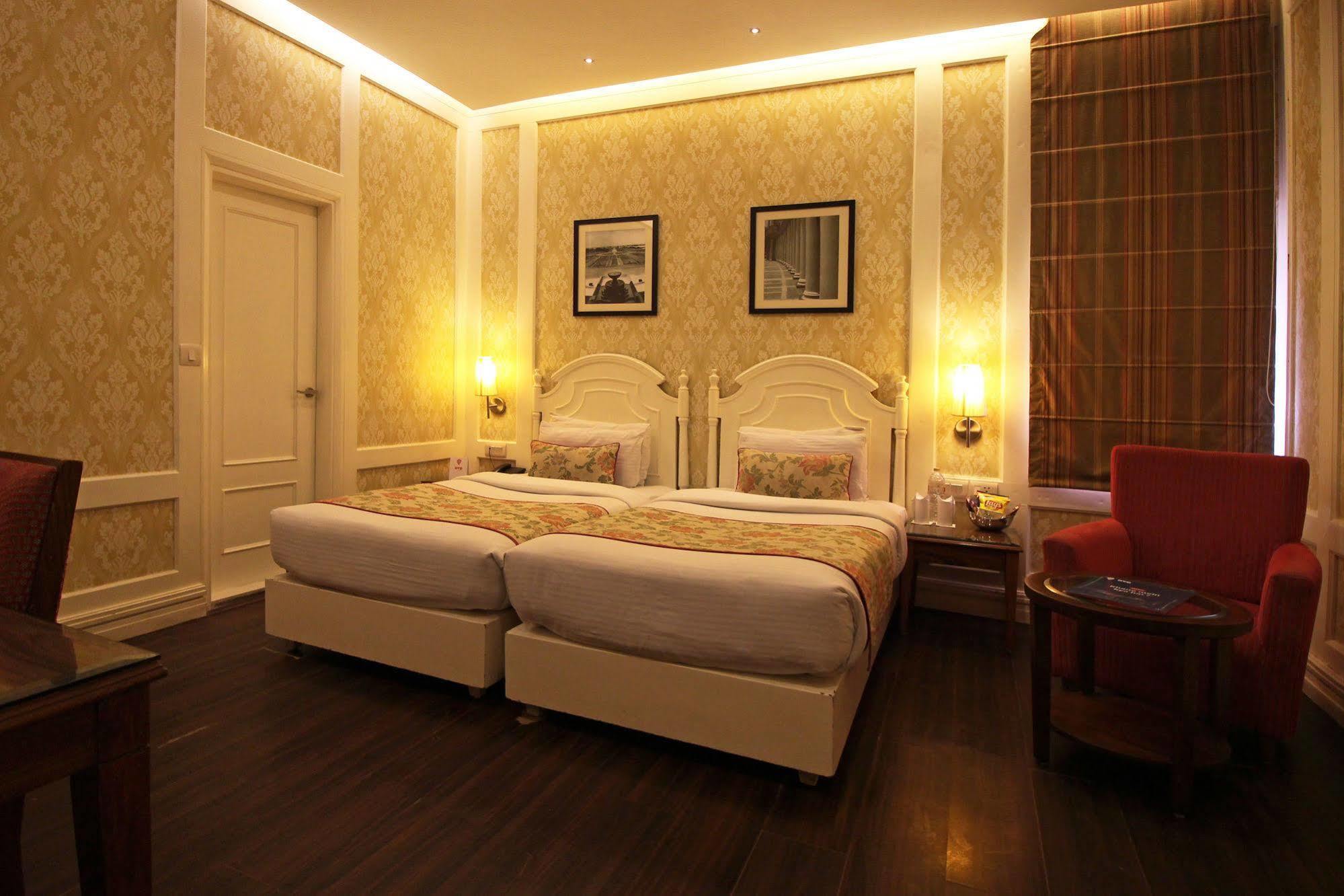 Hotel Bright New Delhi Buitenkant foto
