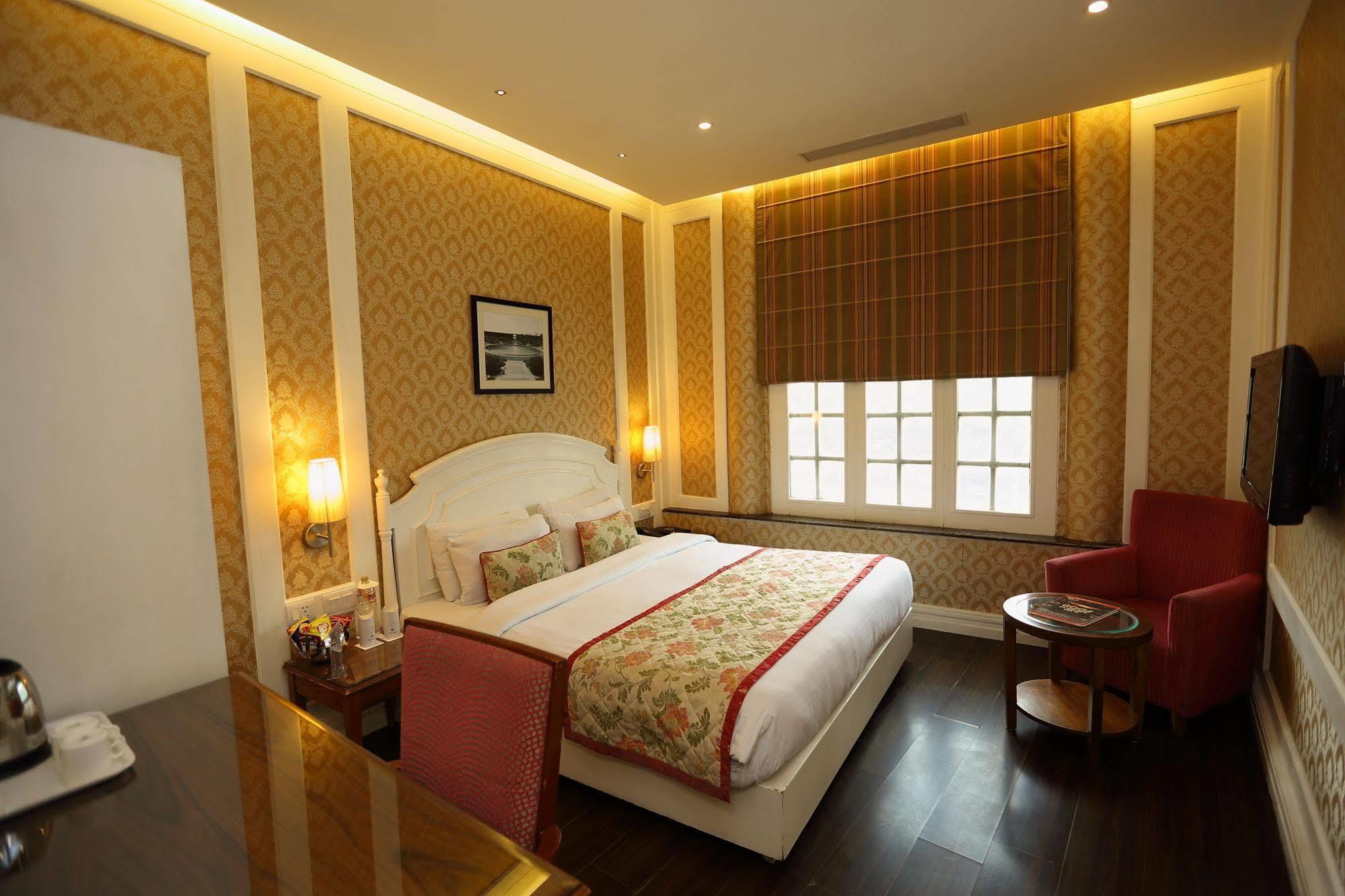 Hotel Bright New Delhi Buitenkant foto